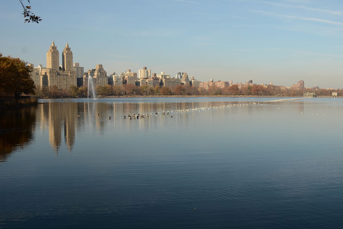 33A Jackie Kennedy Onassis Reservoir And Fountain In November Central Park 85-96 St
